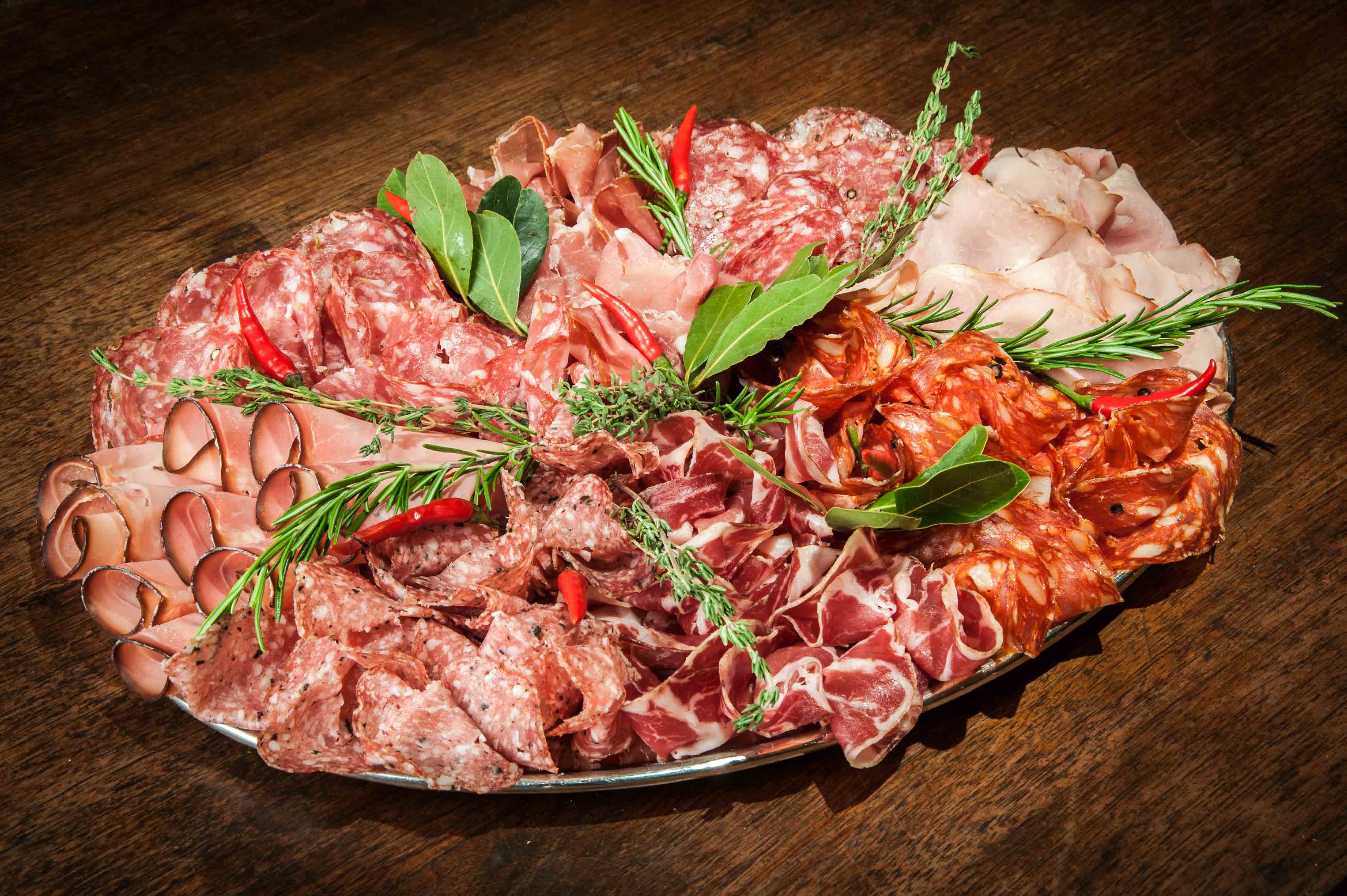 Salami und Schinken